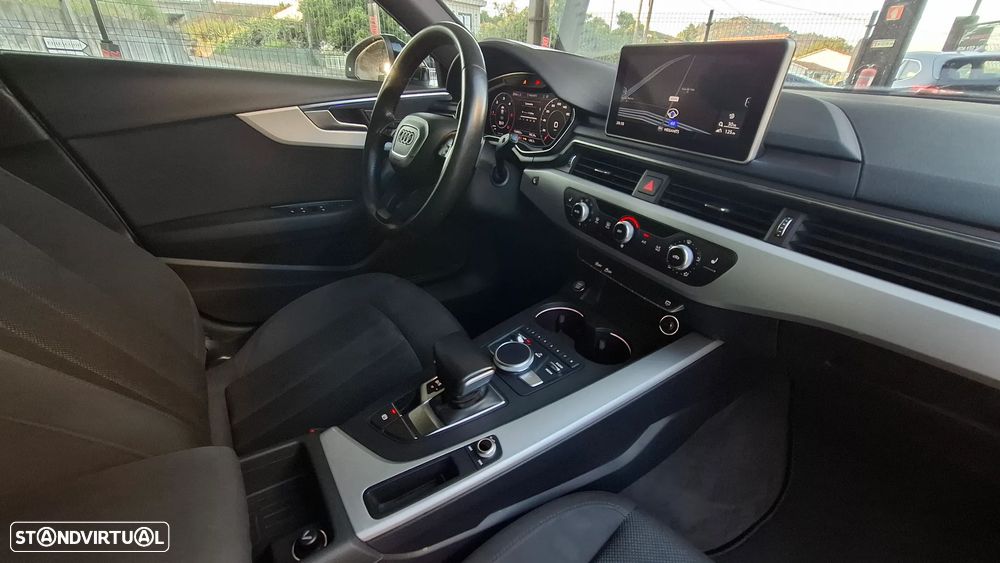 Audi A4 Avant 2.0 TDI S tronic sport - 31