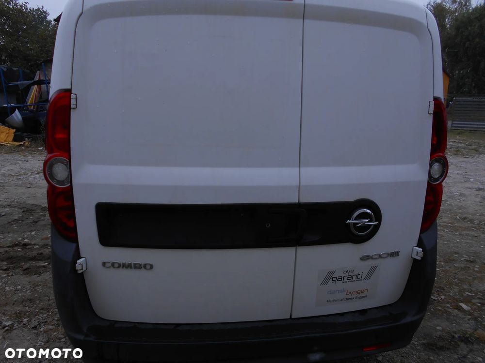OPEL COMBO D LIFT FIAT DOBLO II 1.3 CDTI KOD LAKIERU 249 - 2