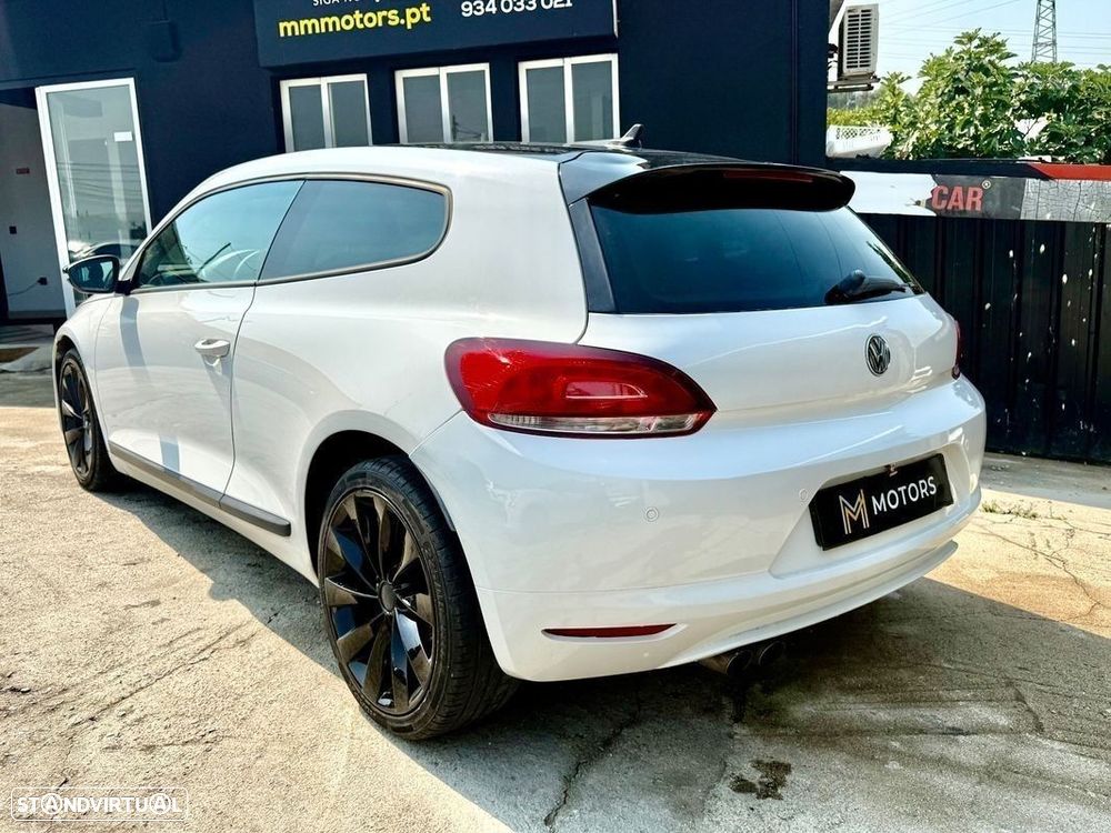 VW Scirocco 2.0 TDI Sport - 18