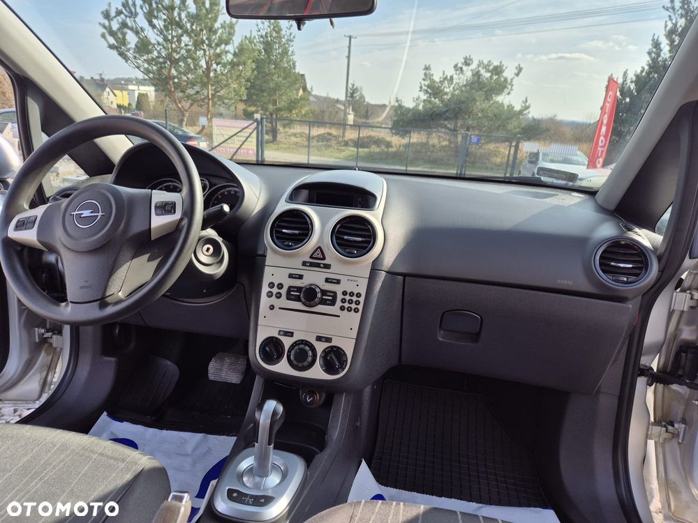 Opel Corsa 1.2 16V Cosmo EasyTronic - 13