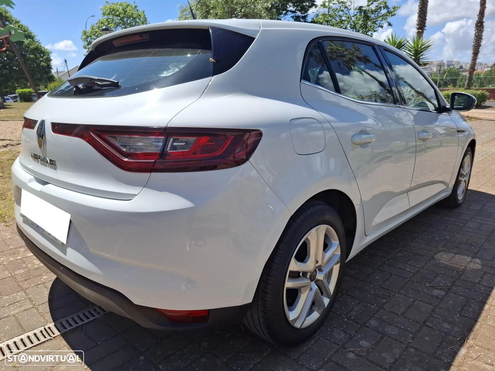Renault Mégane 1.5 dCi Zen - 3