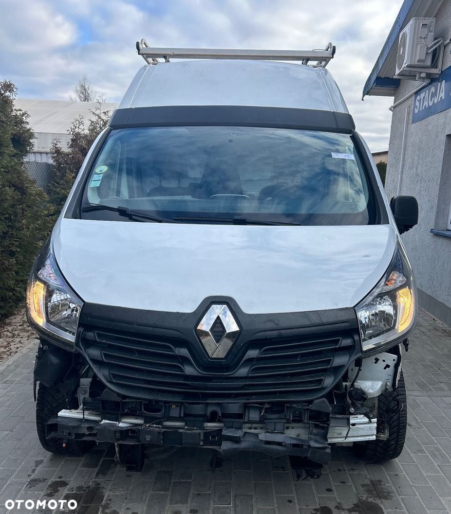 Renault Trafic - 2
