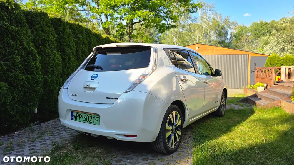 Nissan Leaf 24kWh Tekna - 1