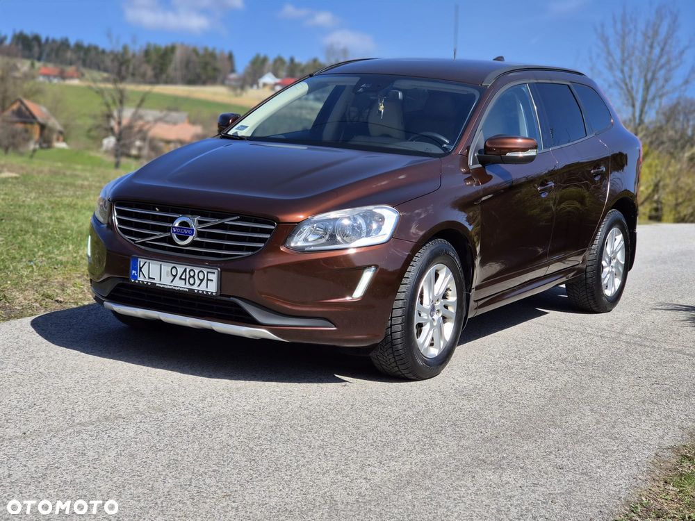 Volvo XC 60 D5 AWD Summum - 2