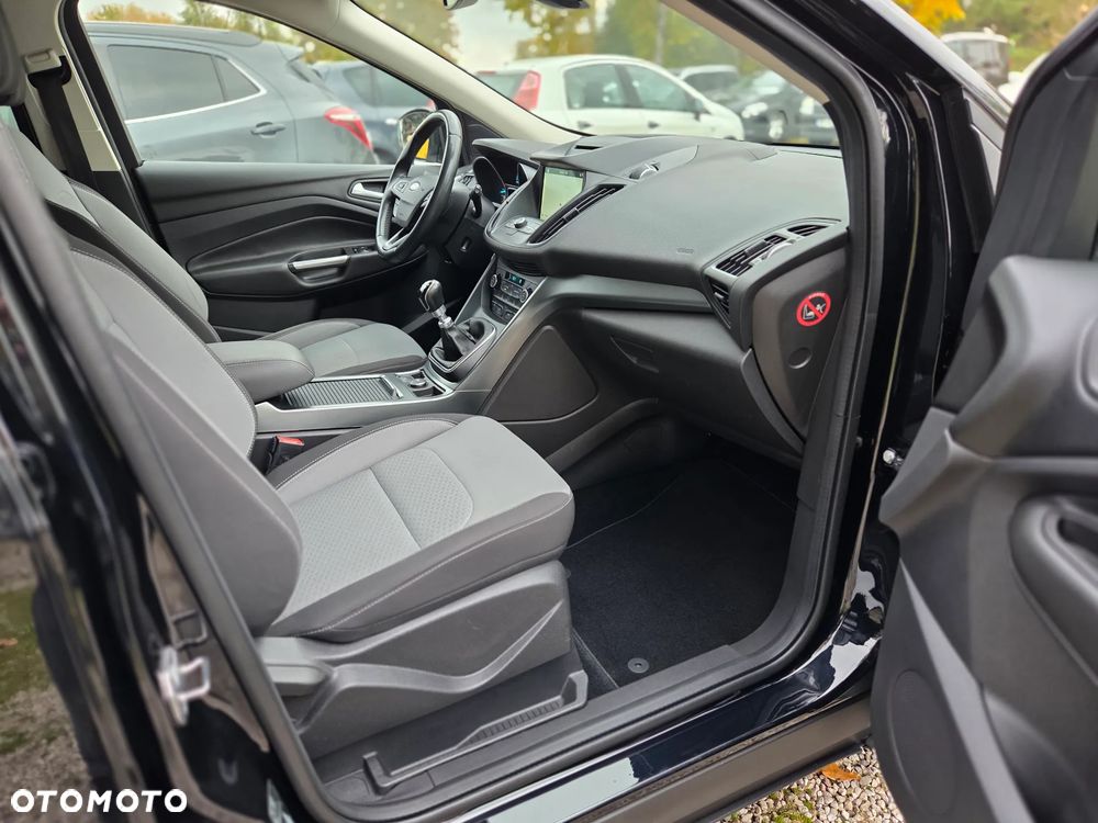 Ford Kuga 2.0 TDCi 2x4 Business Edition - 19
