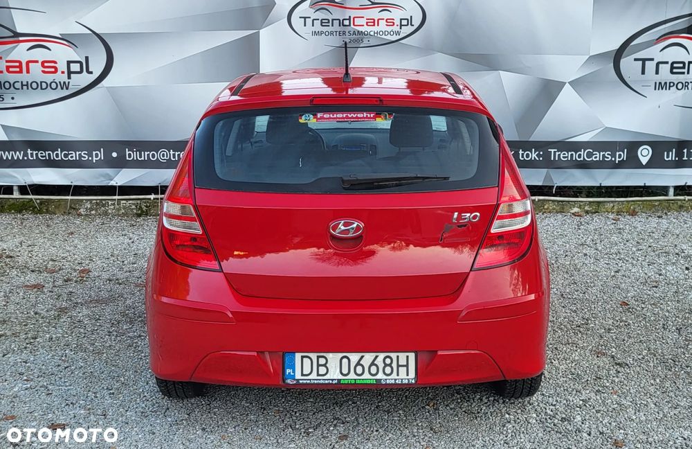 Hyundai i30 1.4 Base - 9