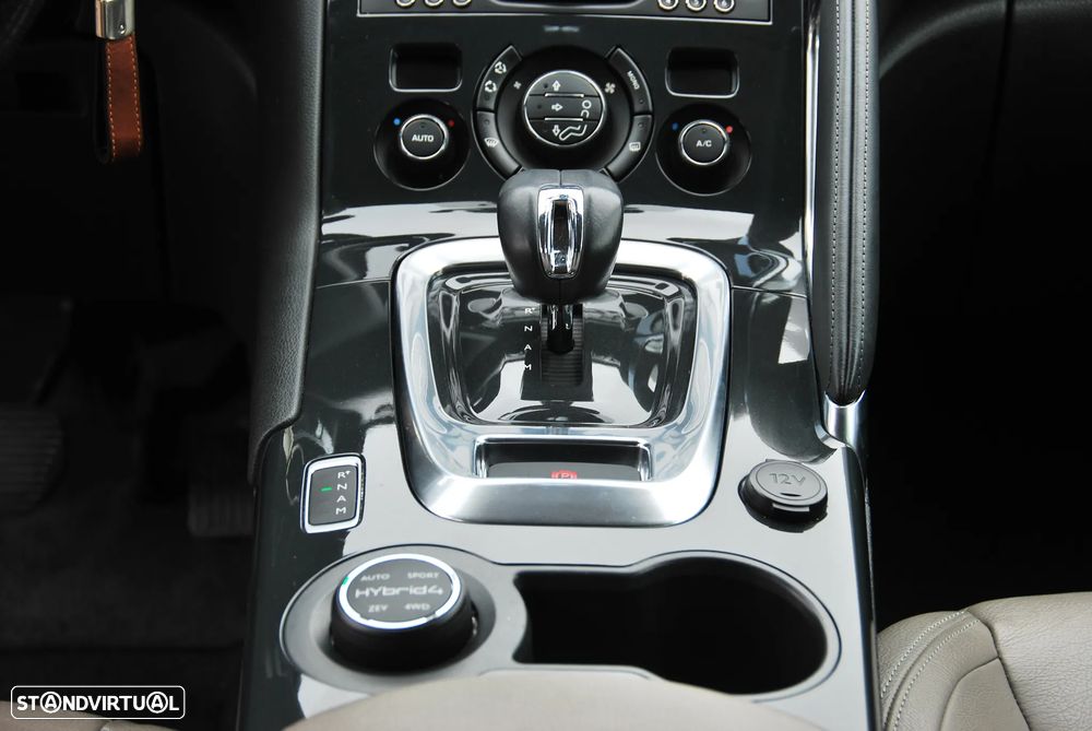 Peugeot 3008 2.0 HDi Hybrid4 - 25