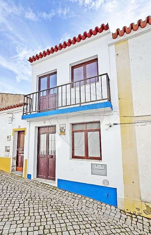 Moradia T2 para venda - Grande imagem: 2/24