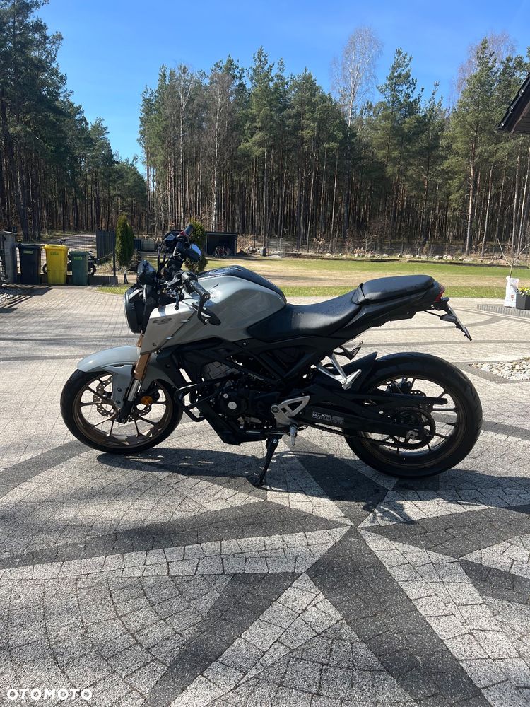 Honda CB - 3