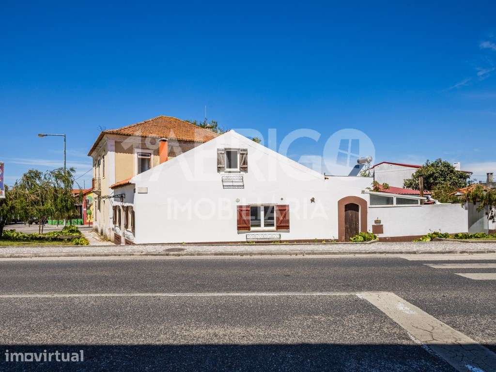 Moradia T3, centro da cidade da Marinha Grande - Grande imagem: 3/41