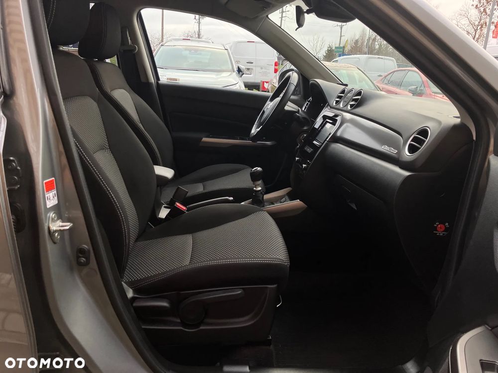Suzuki Vitara 1.4 Boosterjet SHVS Premium 4WD - 18