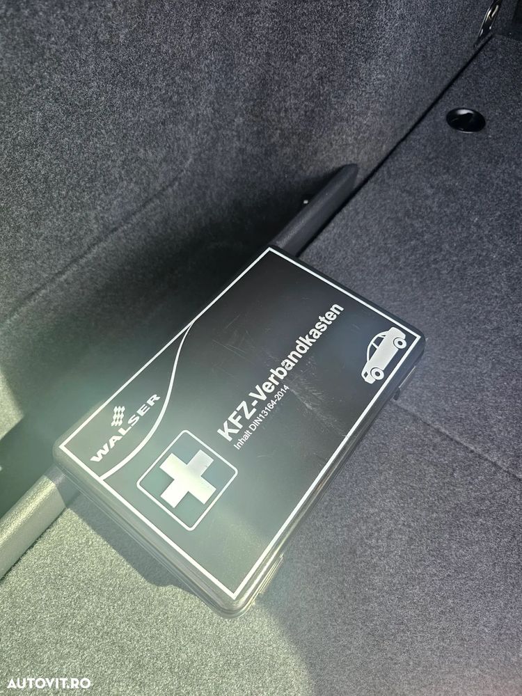 Volkswagen Golf 1.0 TSI Trendline - 28