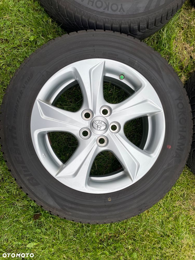 Koła zimowe Toyota Yaris IV 4 czujniki super stan - 2