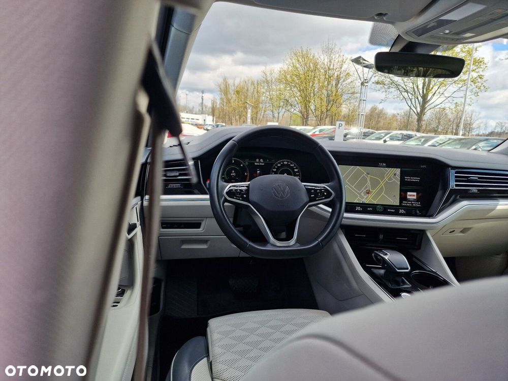 Volkswagen Touareg 3.0 V6 TDI SCR 4Mot Elegance - 24