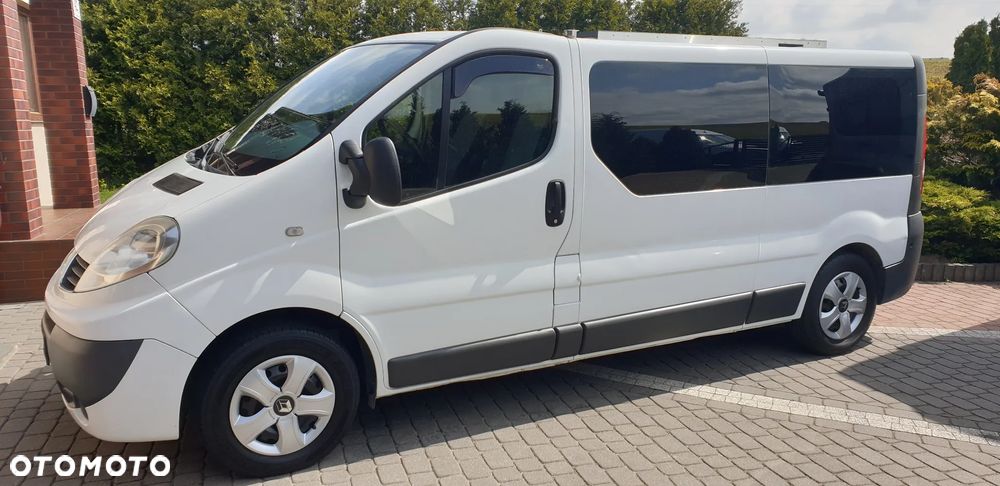 Renault Trafic - 2