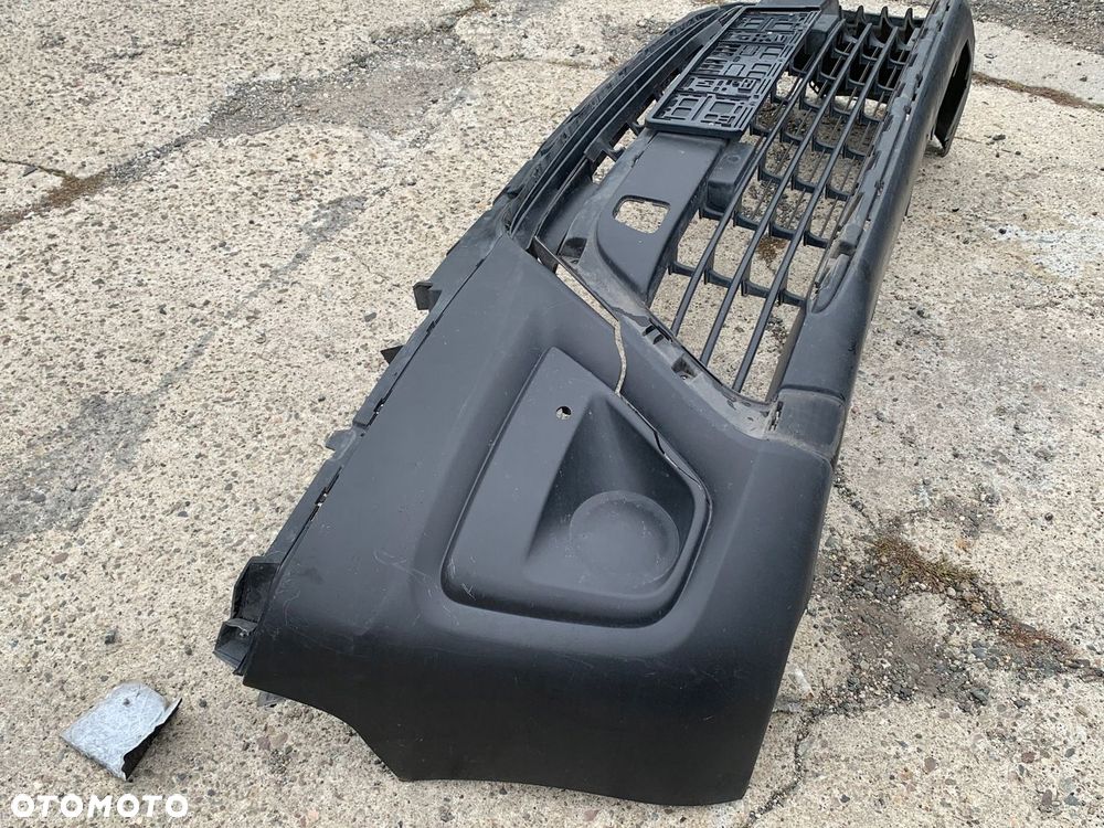 TOYOTA PROACE II ZDERZAK PRZEDNI 9811850577 - 2