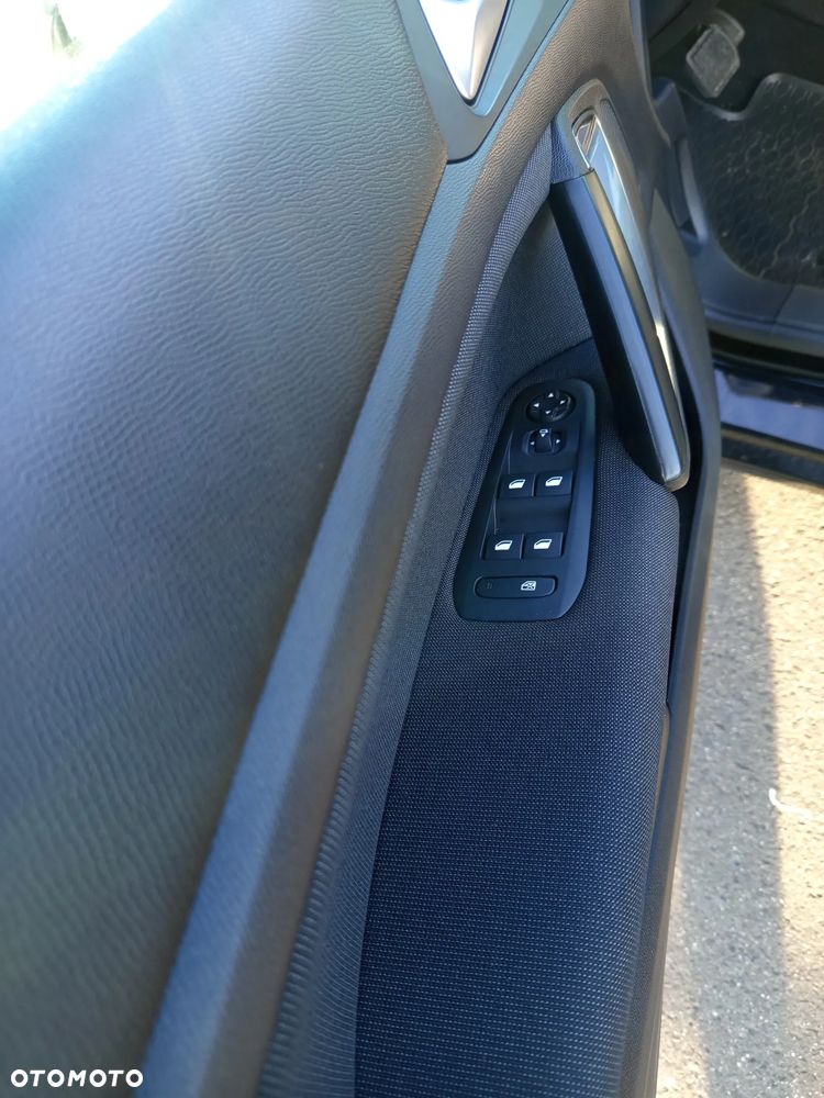 Peugeot 308 1.5 BlueHDi Allure S&S EAT8 - 12