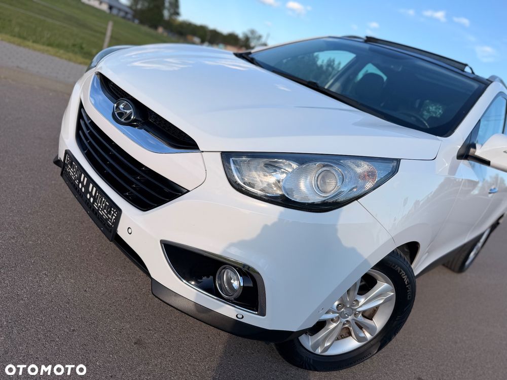 Hyundai ix35 2.0 CRDi 4WD Automatik Premium - 2