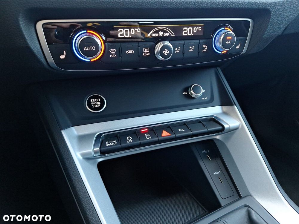 Audi Q3 Sportback - 15