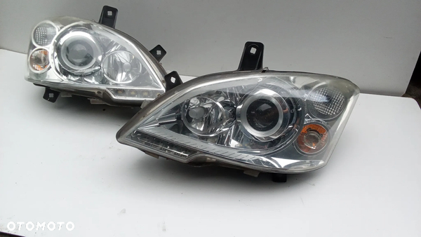 Lampy bi Xenon Lewa Prawa Mercedes Vito w639 V klasa Viano Europa kompletne bdb.
