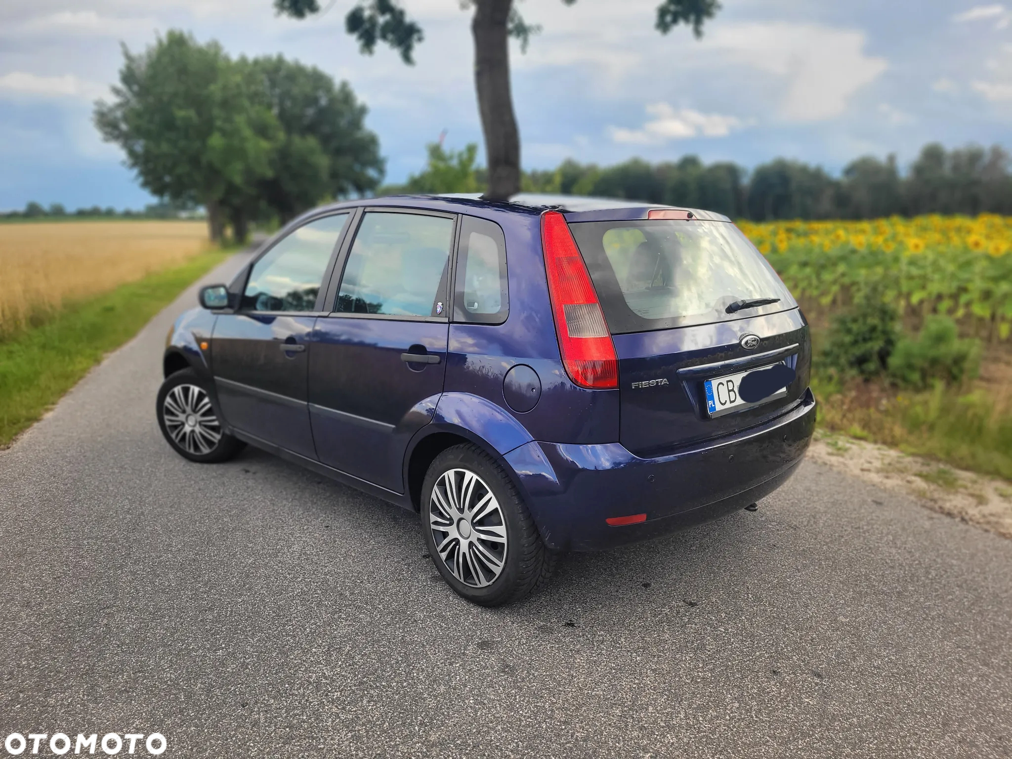 Ford Fiesta 1.4 Ghia - 2