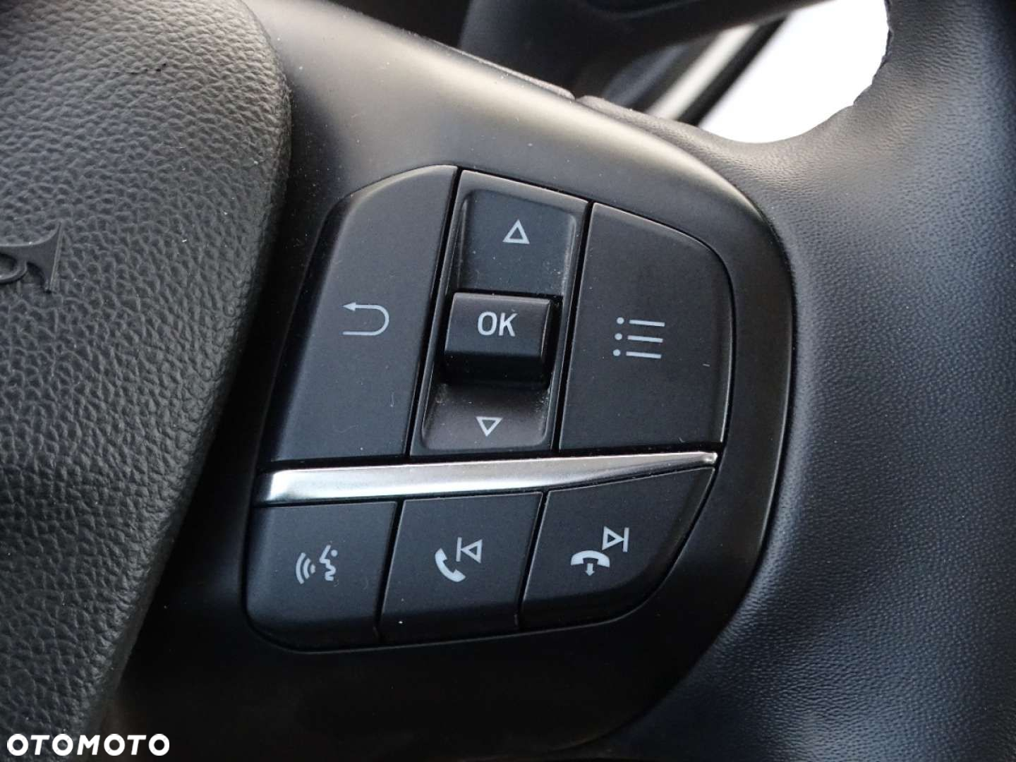 Ford Focus - 12