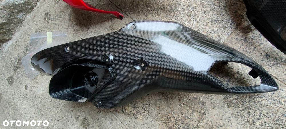 DUCATI MULTISTRADA 1200 Czasza Owiewka Dziub Wlot Carbon siedzenie - 4
