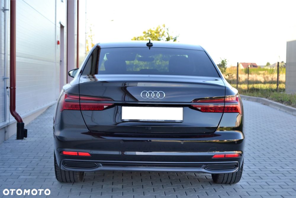 Audi A6 - 12