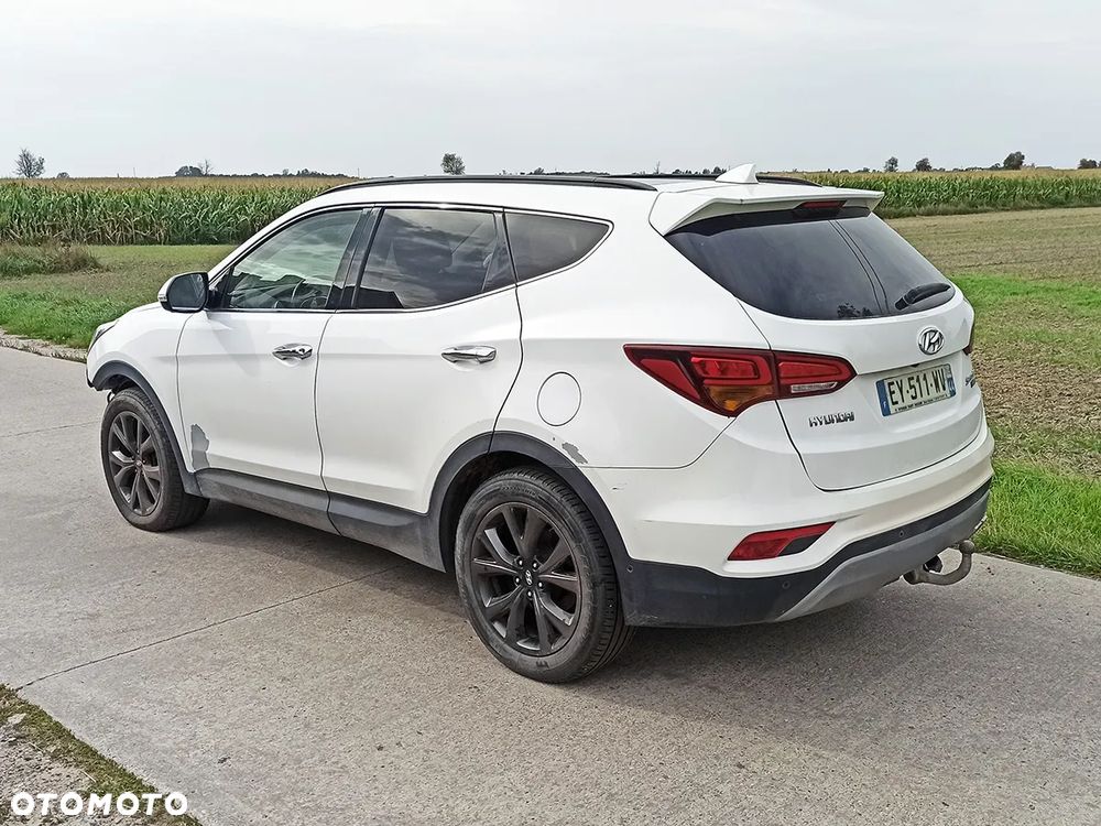 Hyundai Santa Fe - 4