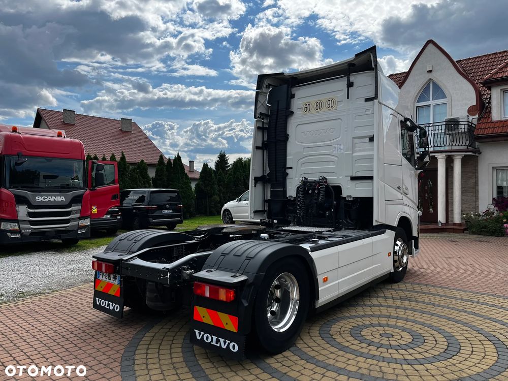 Volvo FH 460 VIN : ** MB32**  PRODUKCJA 11/2020 SPROWADZONE Z FRANCJI SERWISOWANE  DWA ZBIORNIKI PALIWA LODÓWKA ALU FELGI - 4