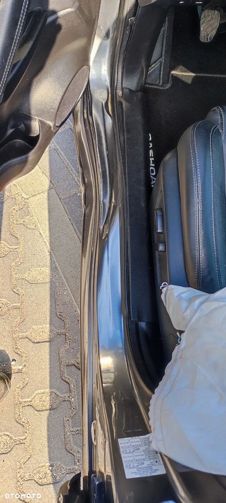 Nissan Qashqai 1.6 dCi 4 x 4 DPF Start/Stop tekna - 7