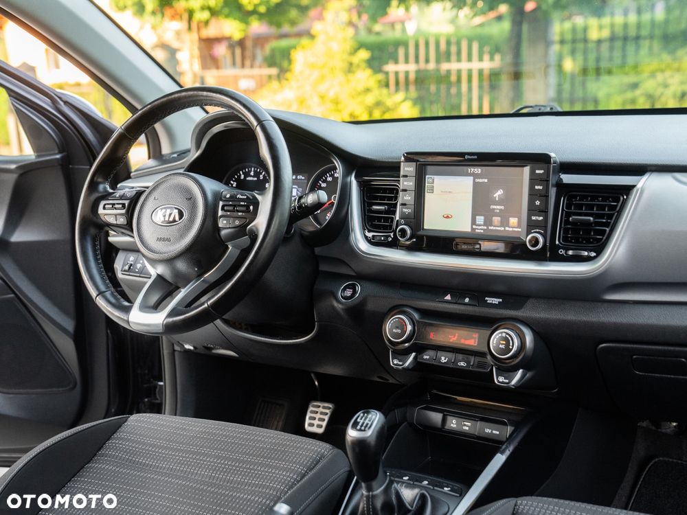 Kia Stonic 1.4 L - 29