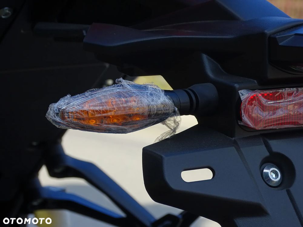 VOGE R125 - 11