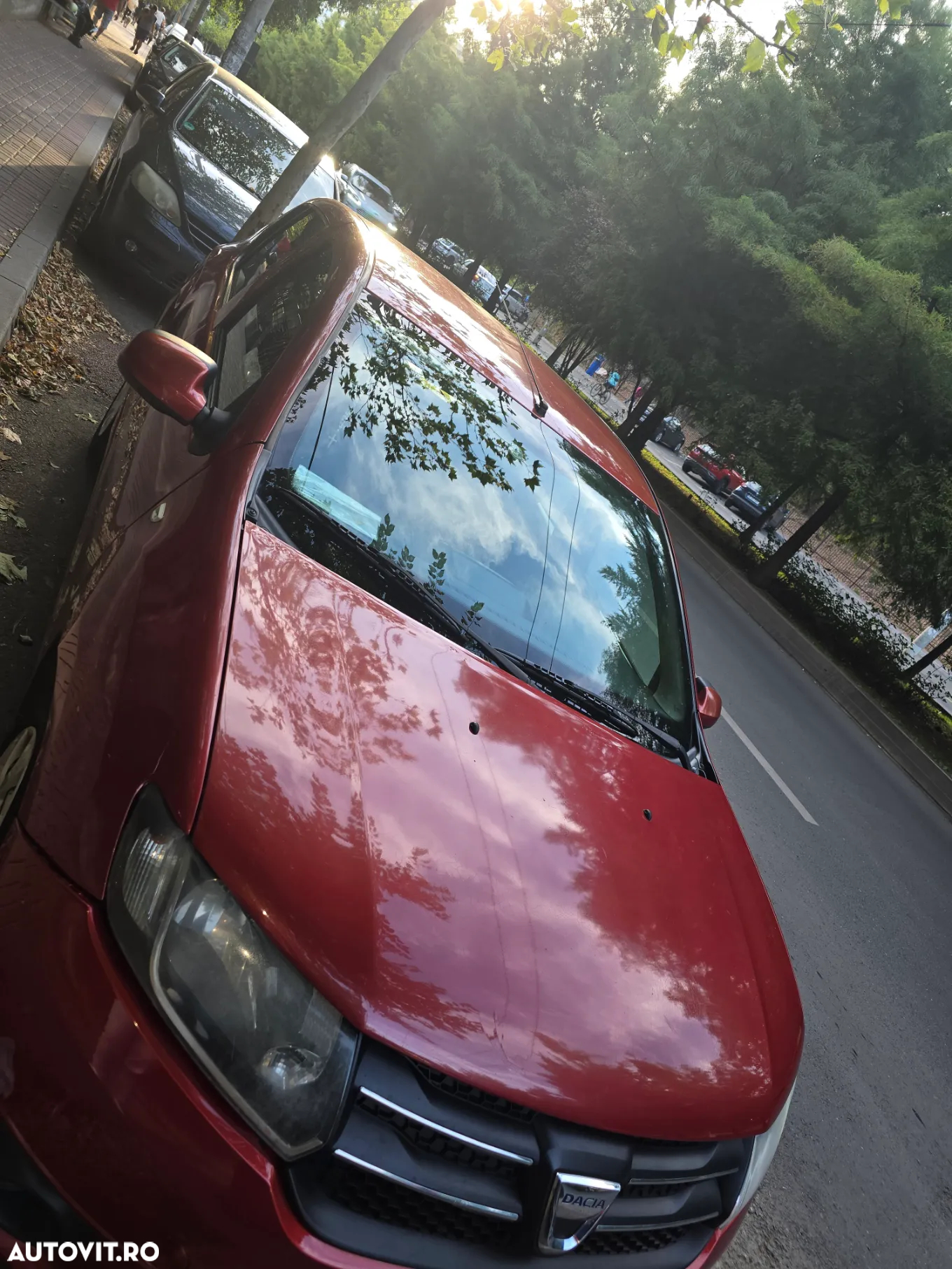 Dacia Sandero 1.2 75CP Laureate - 2