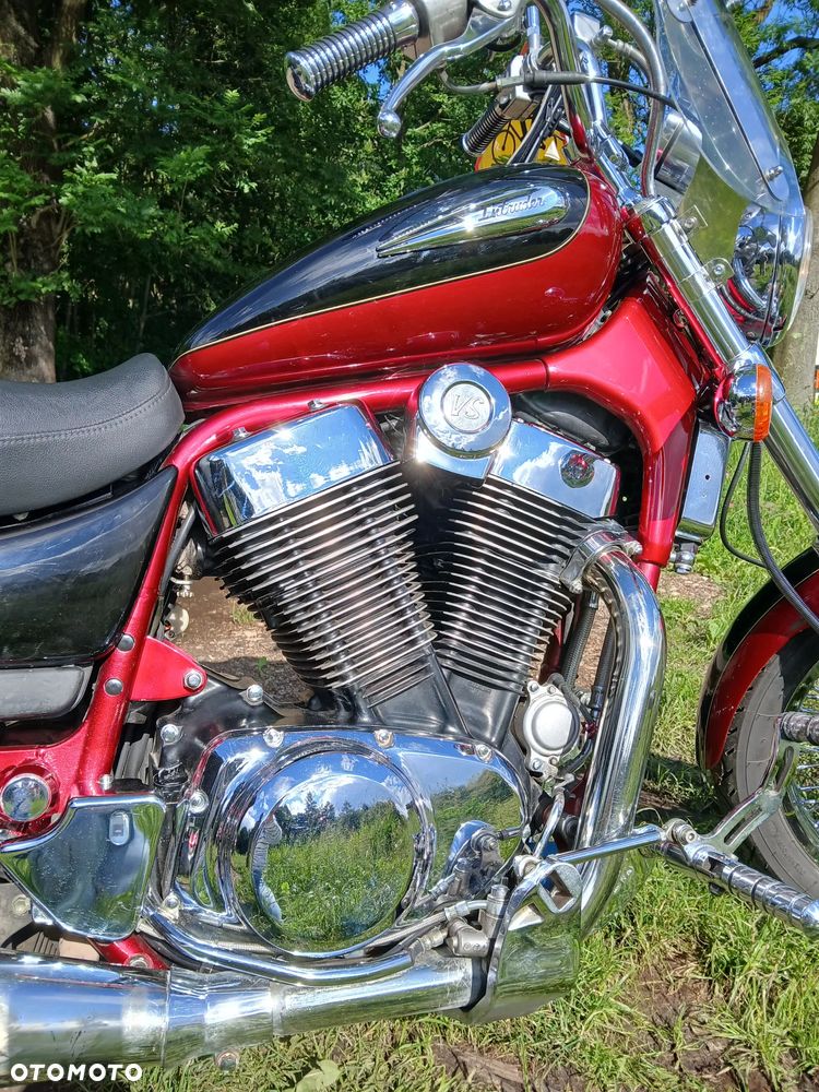 Suzuki Intruder - 5