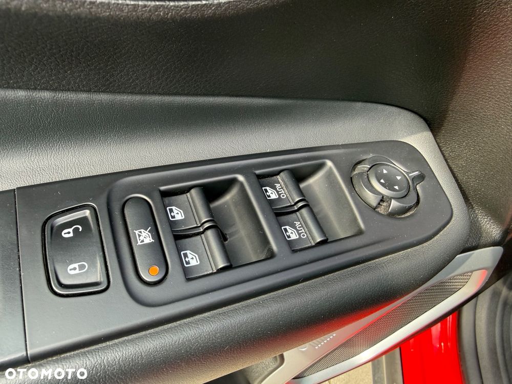 Jeep Renegade 1.4 MultiAir Limited FWD S&S - 32