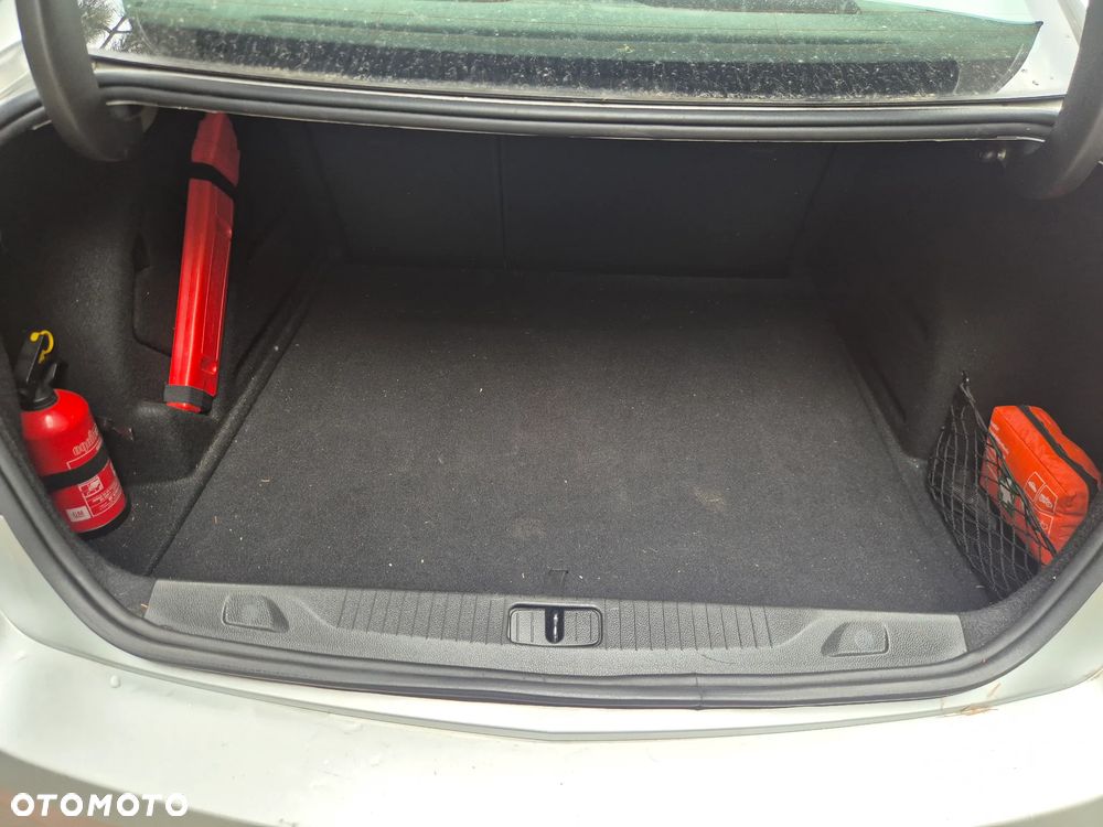 Opel Astra 1.4 Turbo - 8