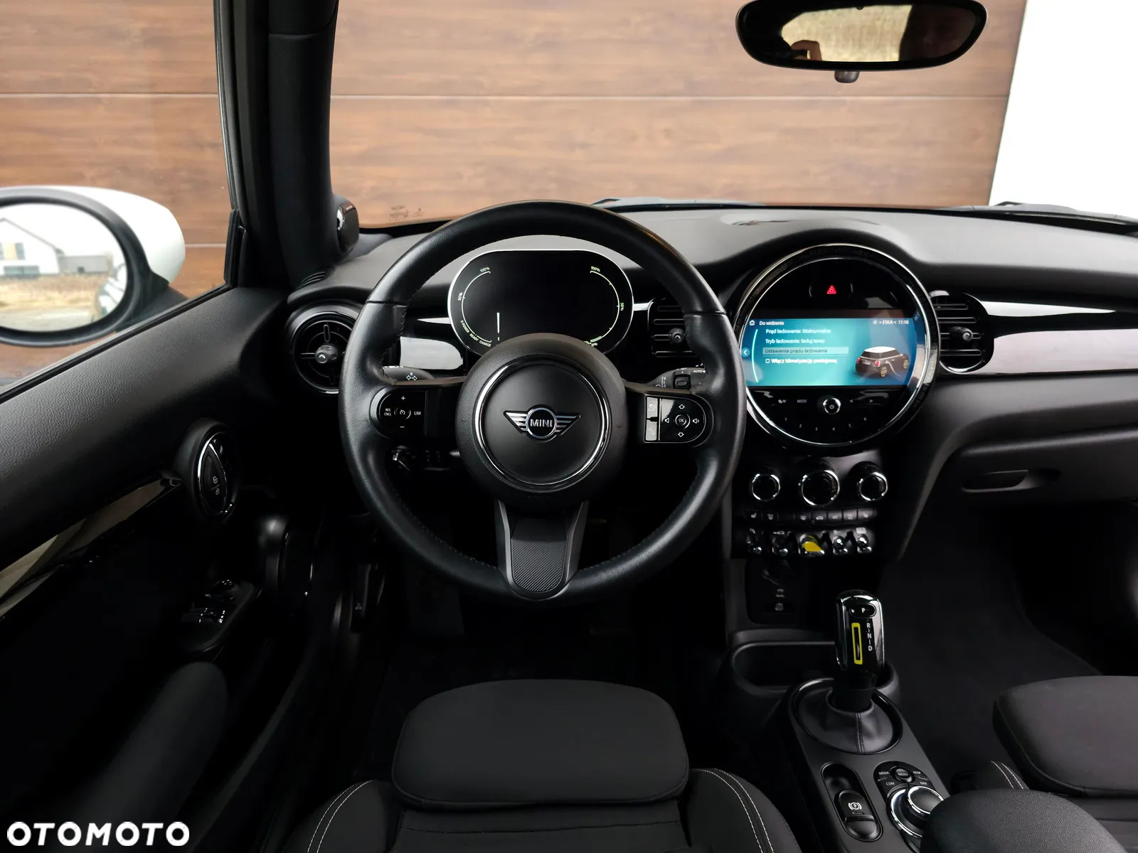 MINI Cooper SE - 25