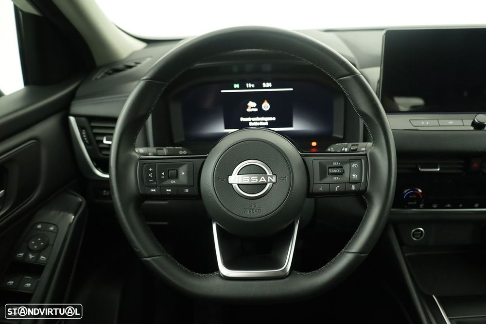 Nissan Qashqai 1.3 DIG-T N-Connecta LED - 14