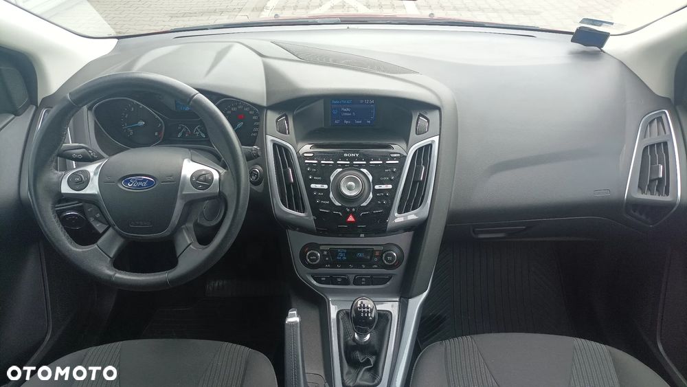 Ford Focus 1.6 EcoBoost Titanium - 11