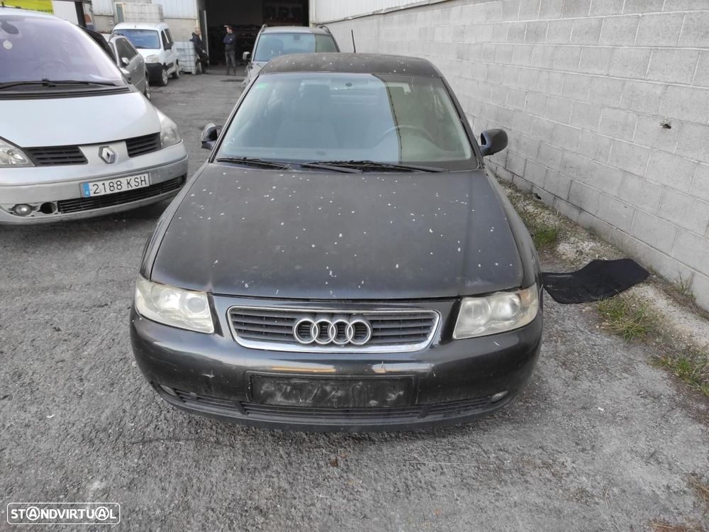 CHARRIOT TRASEIRO AUDI A3 8L - 1