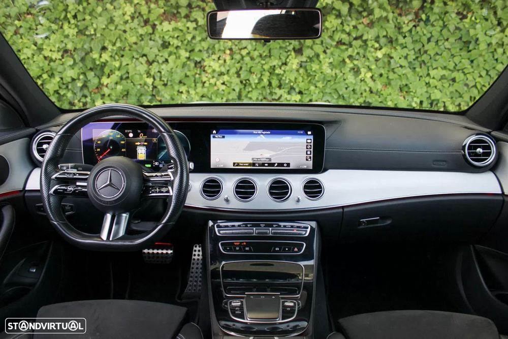 Mercedes-Benz E 300 de AMG Line - 16