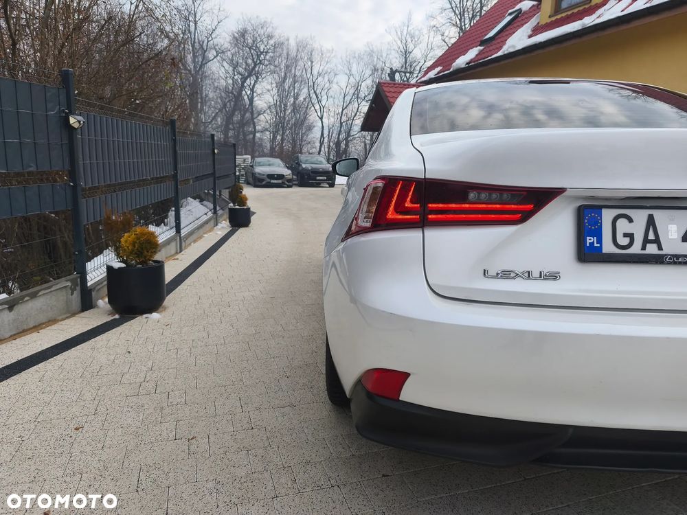 Lexus IS 250 Elegance - 12