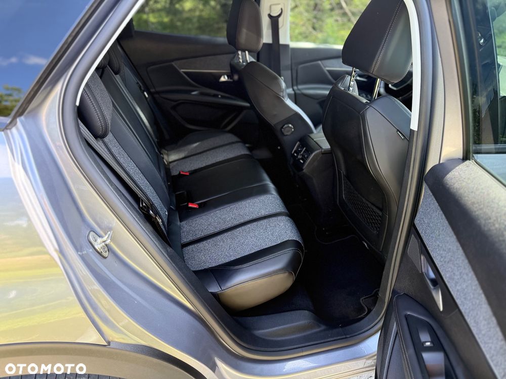 Peugeot 3008 BlueHDi 130 Stop & Start Allure - 11