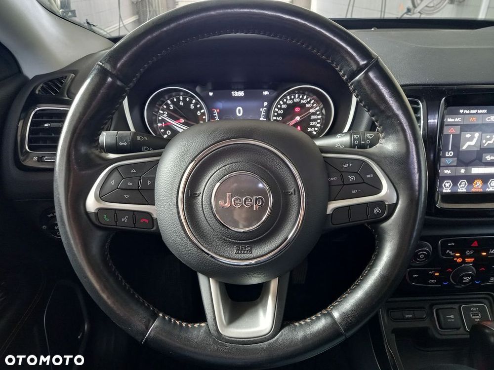 Jeep Compass - 14