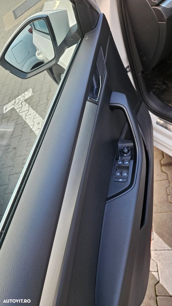 Skoda Superb 2.0 TDI Ambition - 11