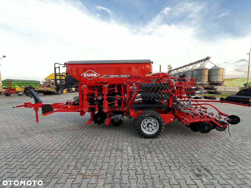 Kuhn ESPRO 4000 R - 6