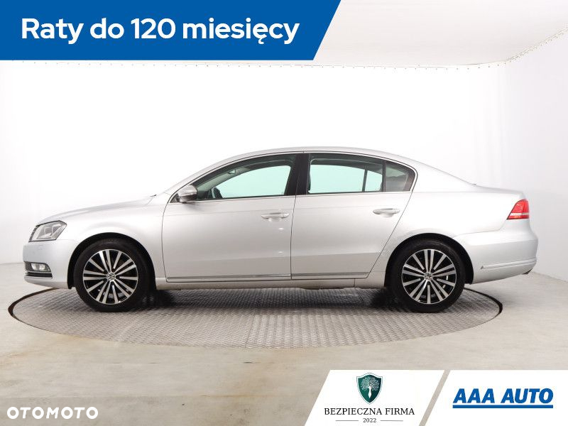 Volkswagen Passat - 3