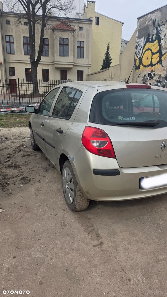 Renault Clio 1.2 16V Rip Curl - 3