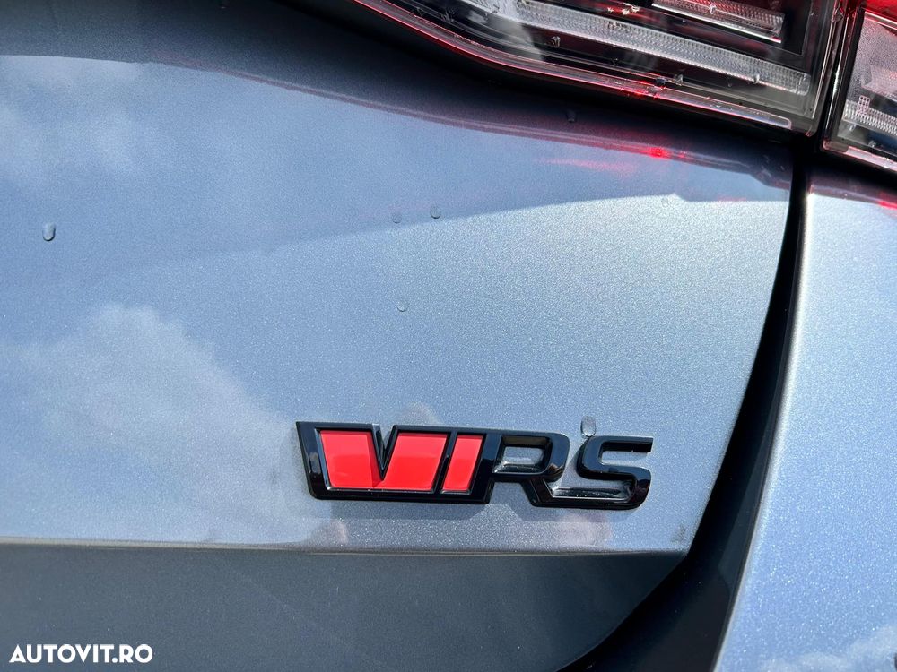 Skoda Octavia 2.0 TSI DSG RS - 23